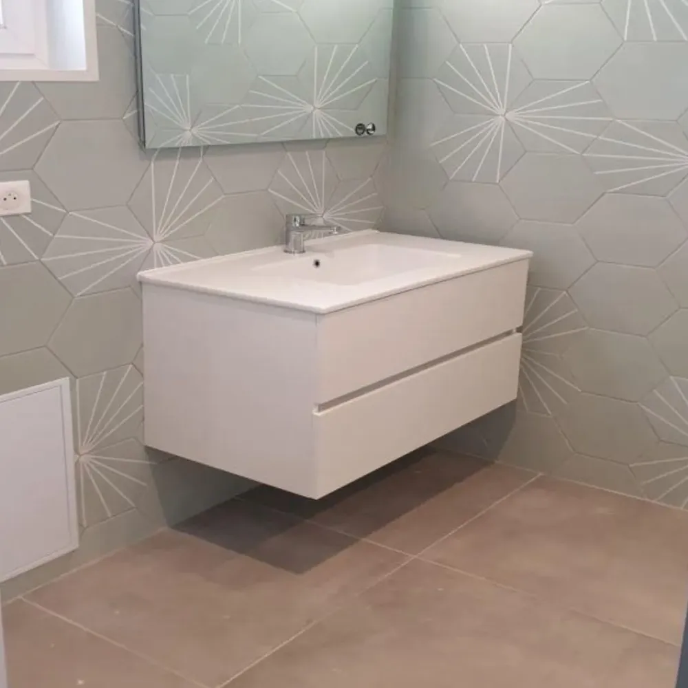 Pose de carrelage à Audierne